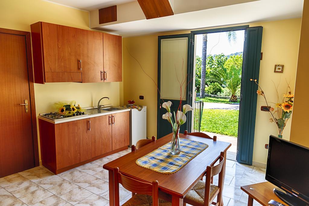 Gaggi Casa Vacanze Alcantara الغرفة الصورة