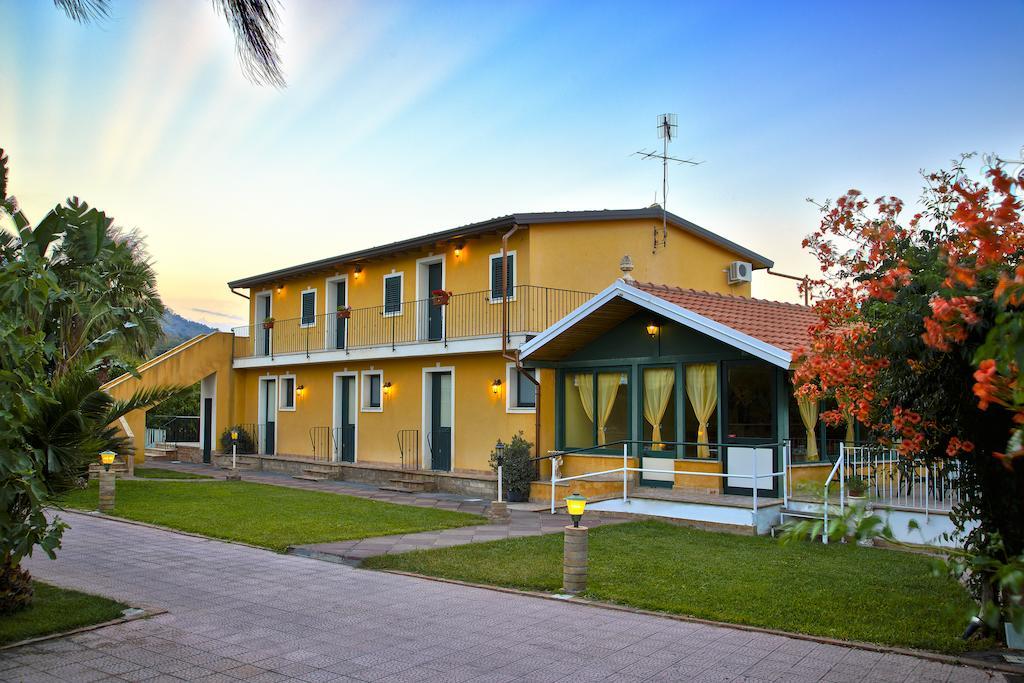 Gaggi Casa Vacanze Alcantara المظهر الخارجي الصورة